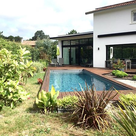 La Villa Du Golf - Chambre D Hotes Gujan-Mestras Bagian luar foto