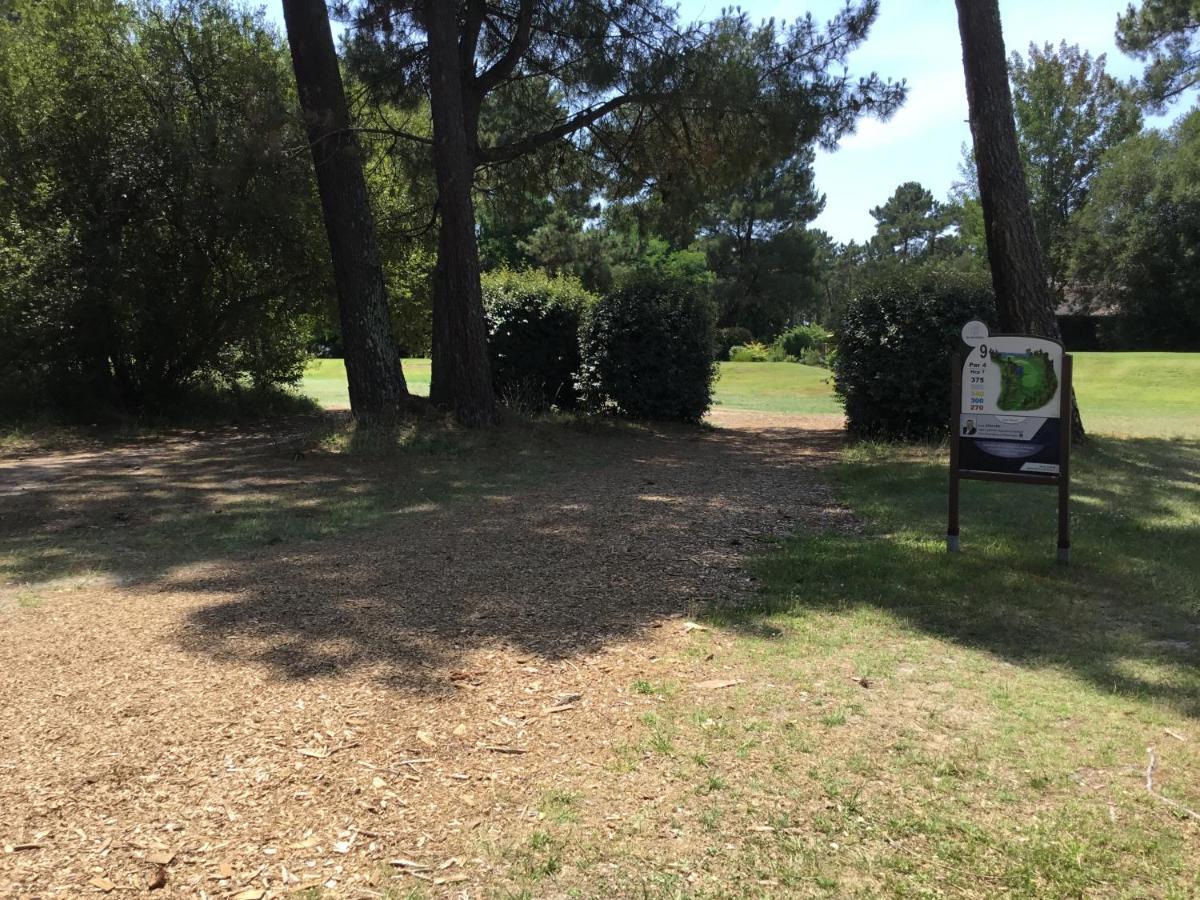 La Villa Du Golf - Chambre D Hotes Gujan-Mestras Bagian luar foto