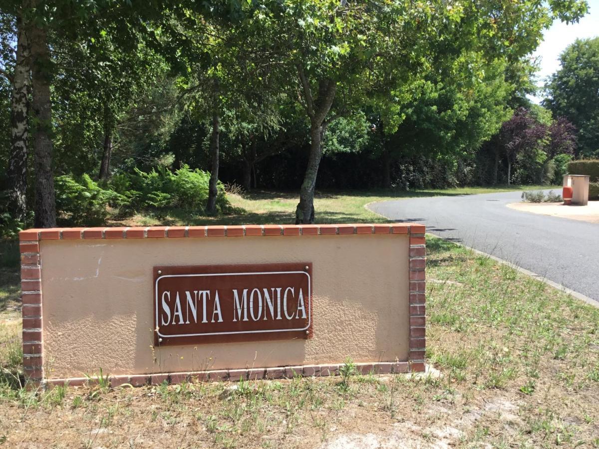La Villa Du Golf - Chambre D Hotes Gujan-Mestras Bagian luar foto