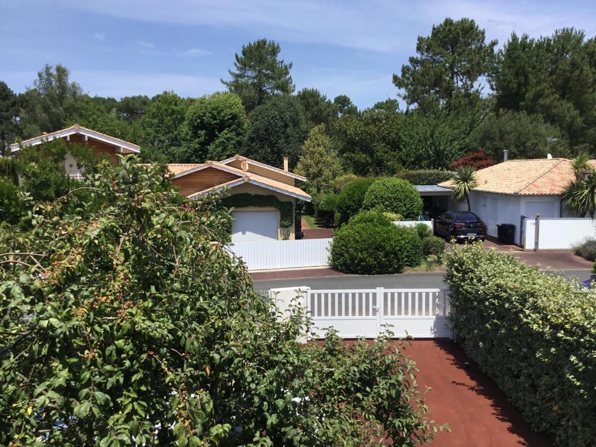 La Villa Du Golf - Chambre D Hotes Gujan-Mestras Bagian luar foto